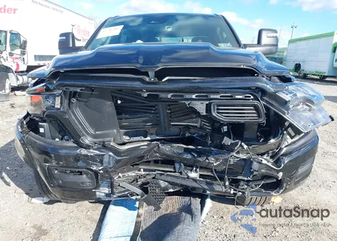 2025 Ram 1500 Tradesman 4X4 5'7 Box z USA, uszkodzony, nr VIN 1C6RRFGG4SN702726